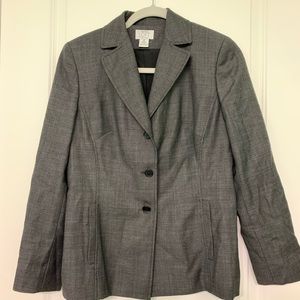 Ladies gray blazer